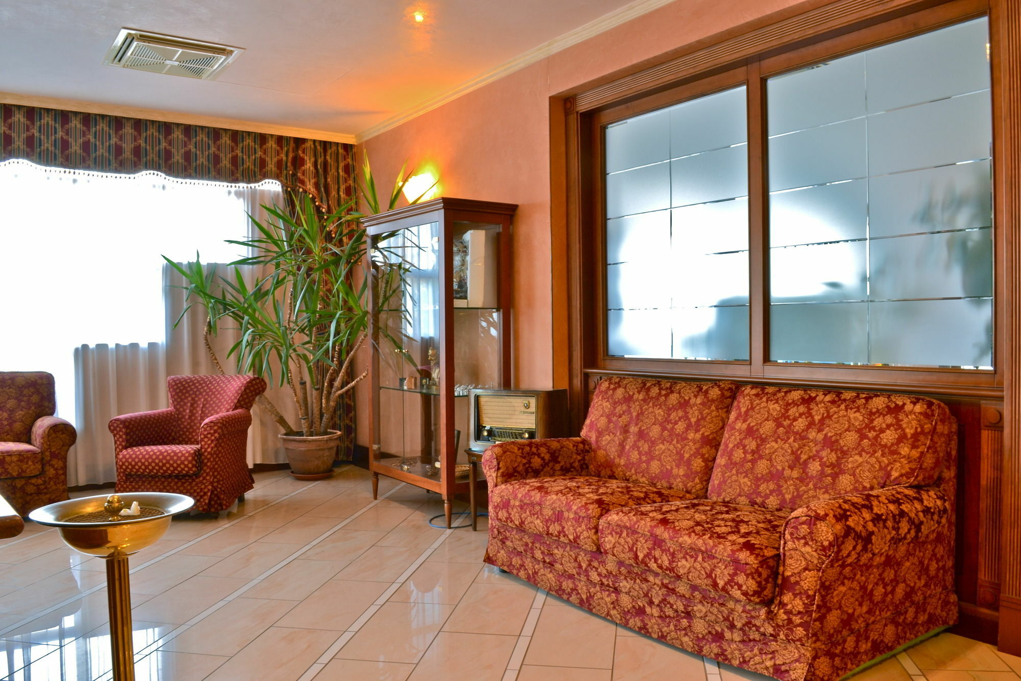Hotel Valle Rossa San Giovanni Rotondo Exterior foto